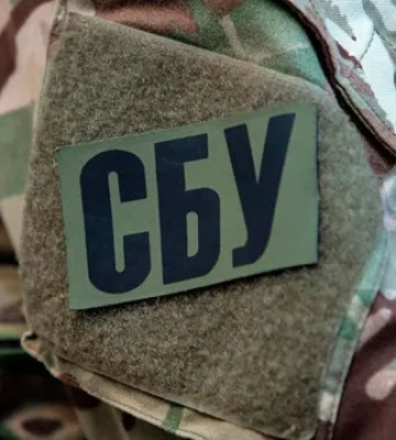 СБУ повідомила про підозру капітану суден «тіньового» флоту рф, які вивозили зерно та нафтопродукти з Криму