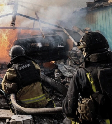Внаслідок артилерійського обстрілу сталася пожежа у Дніпровському районі Херсона