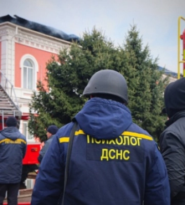 У Прилуках рятувальники ліквідували пожежі після російської атаки
