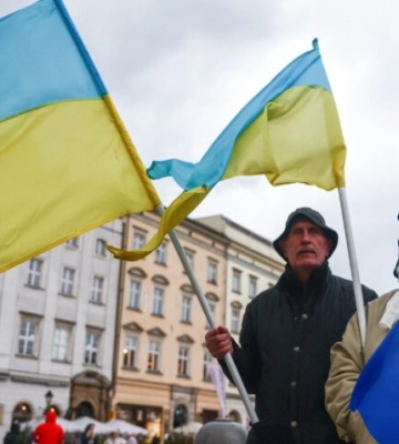 WSJ: Европа закрывает глаза на тревожные сигналы в Украине