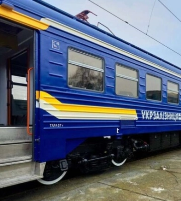 Із Запоріжжя запустили додаткову електричку до Дніпра: розклад