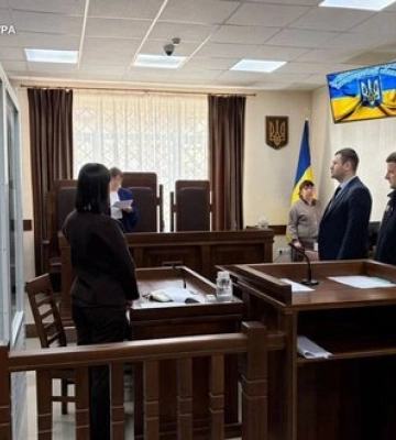 На Закарпатті жінка за 1000$ здала в оренду власних дітей для жебракування. ВІДЕО+ФОТО