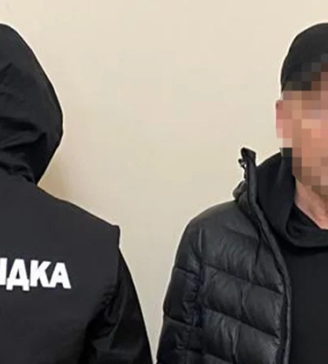 Виготовив вибухівку та хотів підірвати правоохоронців: на Прикарпатті затримали інженера