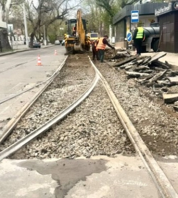 У Миколаєві стартували дорожні роботи: на Кропивницького відновлюють покриття