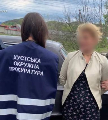"Матушка Кураж": в Закарпатской области женщина сдавала собственных детей в аренду