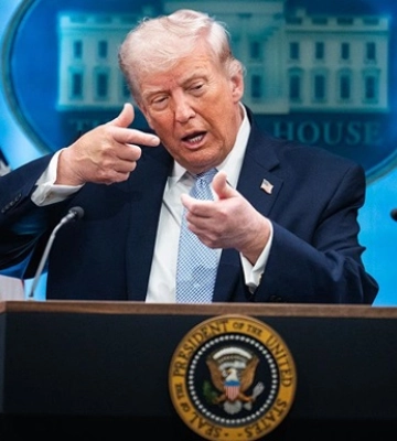 Сторонники MAGA начали требовать отставки Трампа