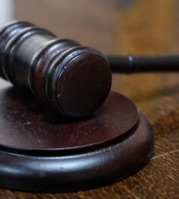 Нападавших на судью в Днепре арестовали без права внесения залога