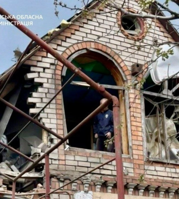 Росіяни вдень майже 40 разів атакували Дніпропетровщину, четверо поранених