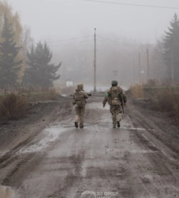 Сили оборони у Часовому Ярі стримують ворога і не дають просунутися до Костянтинівки - військові
