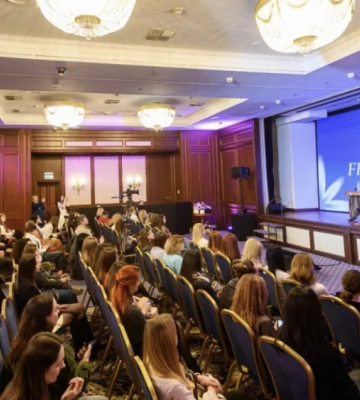 Female Freedom Forum 2026: у Києві відбувся четвертий благодійний форум про жіноче лідерство, фінансову свободу та розвиток