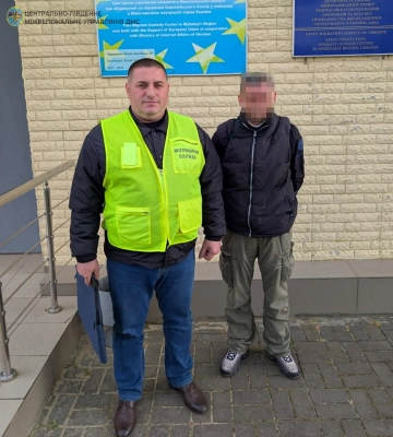 На Черкащині грузина тричі намагалися видворити за межі країни, але він повертався