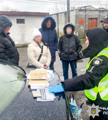 У Радивилові поліцейські затримали збувачку канабісу