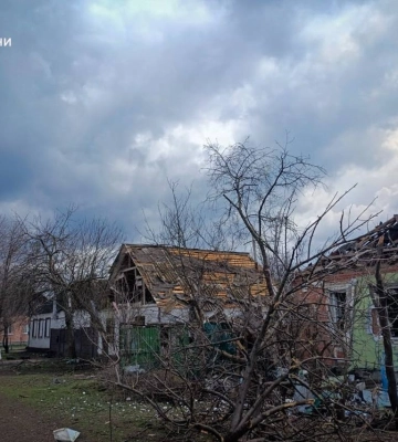 Росіяни обстріляли Золочів на Харківщині з РСЗВ: постраждали 5 людей, серед них 3 дітей 