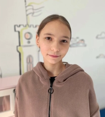 Львівські лікарі успішно прооперували дівчинку, яка страждала від болю в животі