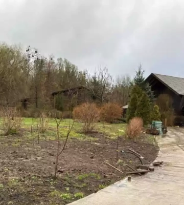 Екснардеп Андрій Деркач привласнив землю заповідника в Києві на 595 млн грн, — СБУ і ОГП
