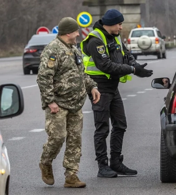 Що робити з ухилянтами? Відомі українці відповіли на запитання, яке потребує нагального вирішення