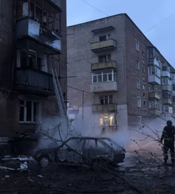 У Конотопі кілька будинків залишилися без газу після удару РФ, спалахнули пожежі – влада