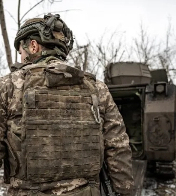 На Сумщині взяли в полон білоруса - воїн ЗСУ ніс пораненого найманця 10 кілометрів задля обміну