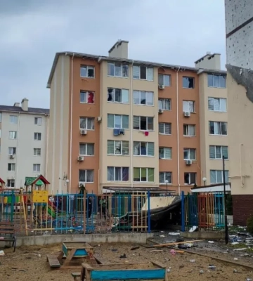 РФ масированно атакует Киевщину ракетами и дронами: погиб человек, есть раненый