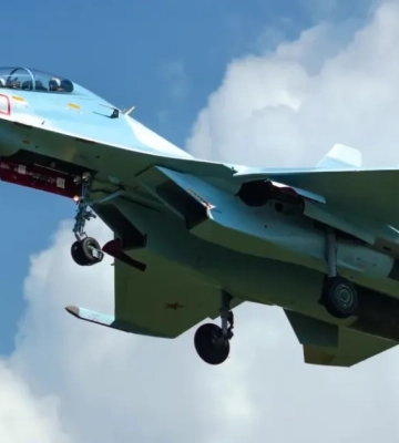 В Крыму разбился российский истребитель Су-30
