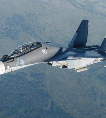 Во время учебного полета: российский самолет Су-30 разбился над Крымом
