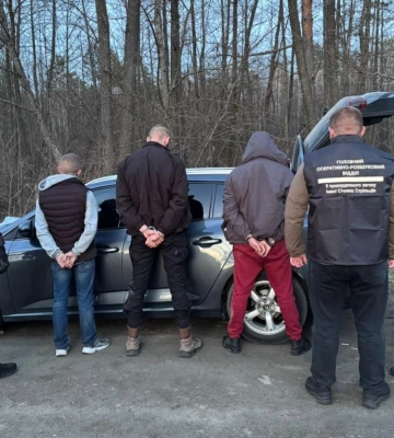 31-річного житомирянина затримали за незаконне переправлення людей через кордон