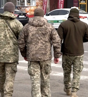 Мужчина подрезал дорогу ТЦК, чтобы "освободить" военнообязанного в Кировоградской области: ему грозит до 8 лет тюрьмы