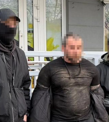 СБУ задержала иностранного киллера, который по заказу РФ пытался застрелить высокопоставленного чиновника ВМС ВСУ
