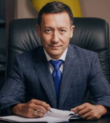 Апеляція ВАКС підтвердила конфіскацію автівок у колишнього керівника одеської податкової
