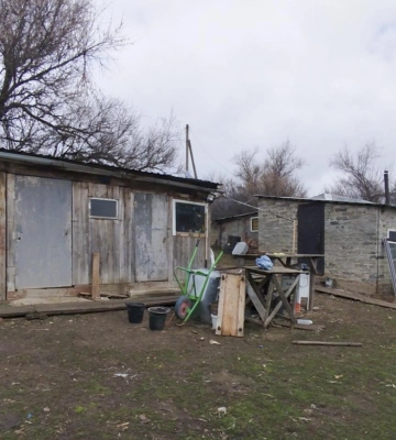 У Малинівській громаді на Харківщині харків’янин незаконно будував будиночки для рибалок