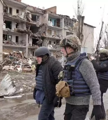 Колишній прем’єр-міністр Великої Британії Борис Джонсон побував у Запоріжжі та на передовій