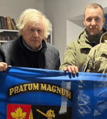 Колишній прем’єр-міністр Великої Британії Борис Джонсон побував у Запоріжжі та на передовій