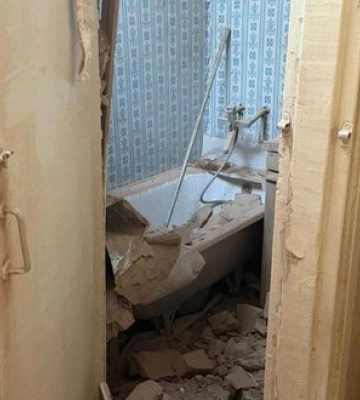 Внаслідок обстрілу Корабельного району Херсона поранені четверо людей, серед них — дитина