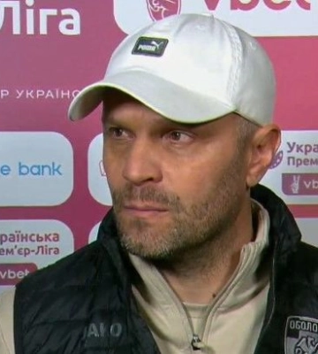 Чому Оболонь постійно змінює воротарів? Відповідь Олександра Антоненка