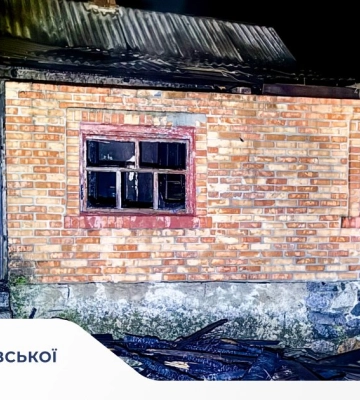 У Первомайську затримали молодика, який у гніві підпалив будинок, де жив зі співмешканкою