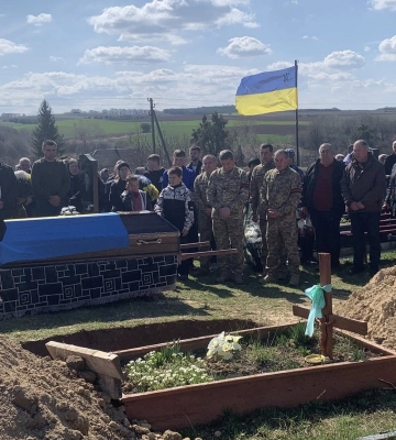 Дві родини з Луганщини отримали житло у місті на Волині