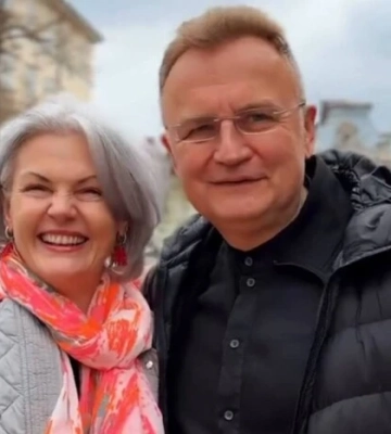 «Третій рік ходжу». Садовий розкрив ціну свого вбрання та секрет щасливого шлюбу (відео)