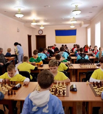 На Миколаївщині відбувся IV етап змагань «Пліч-о-пліч всеукраїнські шкільні ліги» з шахів та настільного тенісу