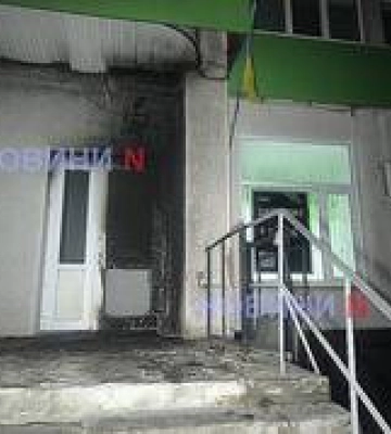 У Миколаєві невідомі підпалили відділення банку, поліція проводить розслідування
