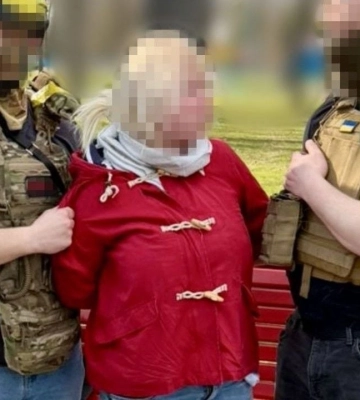 Корректировала обстрел Харькова: СБУ задержала агента РФ в парке во время видеотрансляции