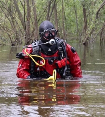 У Березані рятувальники дістали з водойми тіло жінки 
