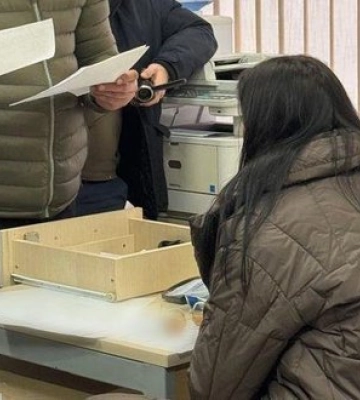На Черкащині викрито експрацівницю банку, яка ошукала бабусю загиблого військового на 1 млн грн