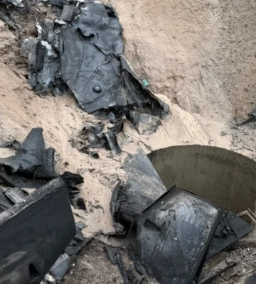 Рашисти атакували територію меморіального кладовища під Києвом