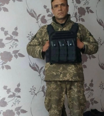 «Просив аби я вчилася жити без нього». Спогади про багатодітного батька з Волині, який добровольцем пішов на війну
