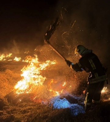 Уночі через невідомих на Волині спалахнуло дві пожежі