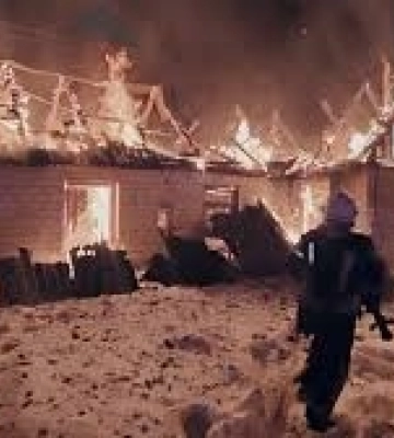 Трагедія у селі Піски: під час нічної пожежі рятувальники знайшли тіло чоловіка
