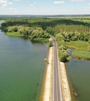 Росіяни вдарили по дамбі Печенізького водосховища