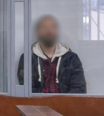 Годами насиловал падчерицу: киевлянина приговорили к пожизненному