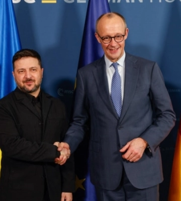 Україна та Німеччина домовились про нові пакети допомоги – Мерц