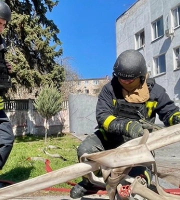 Удары по Чернигову: есть попадания по админзданиям и пострадавшие